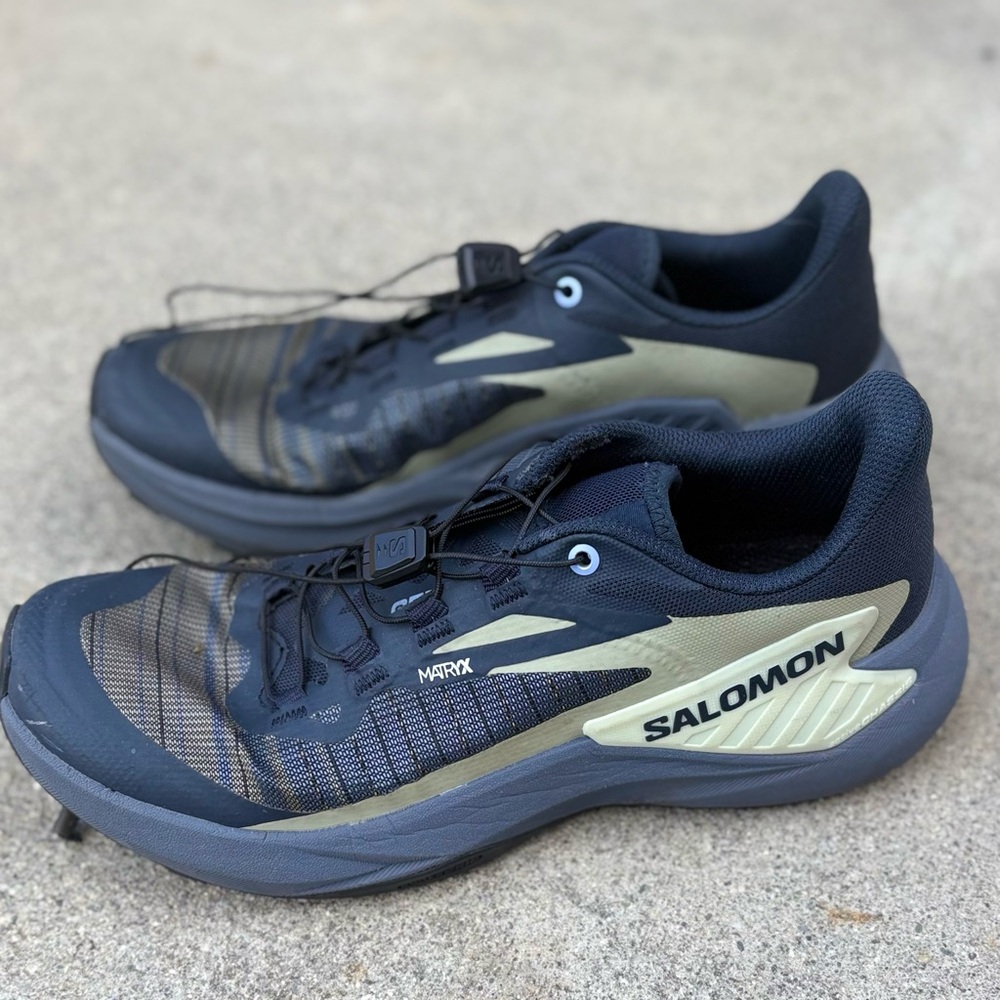 Salomon Matrix Navy and Gray/Green Athletic Shoes Sz 6